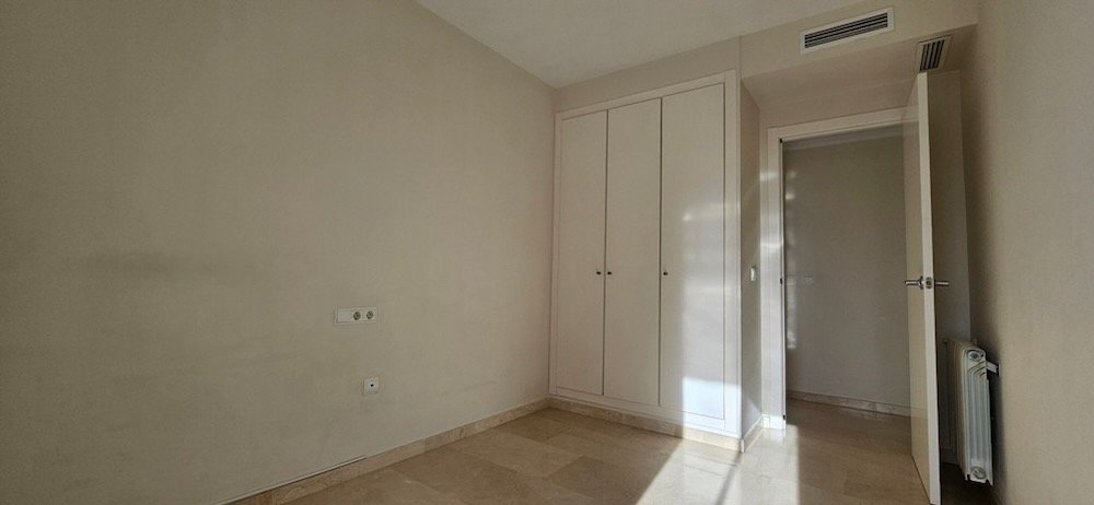 Property 2461 - Image 32